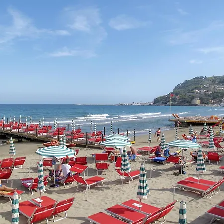Tilly By Interhome Diano Marina